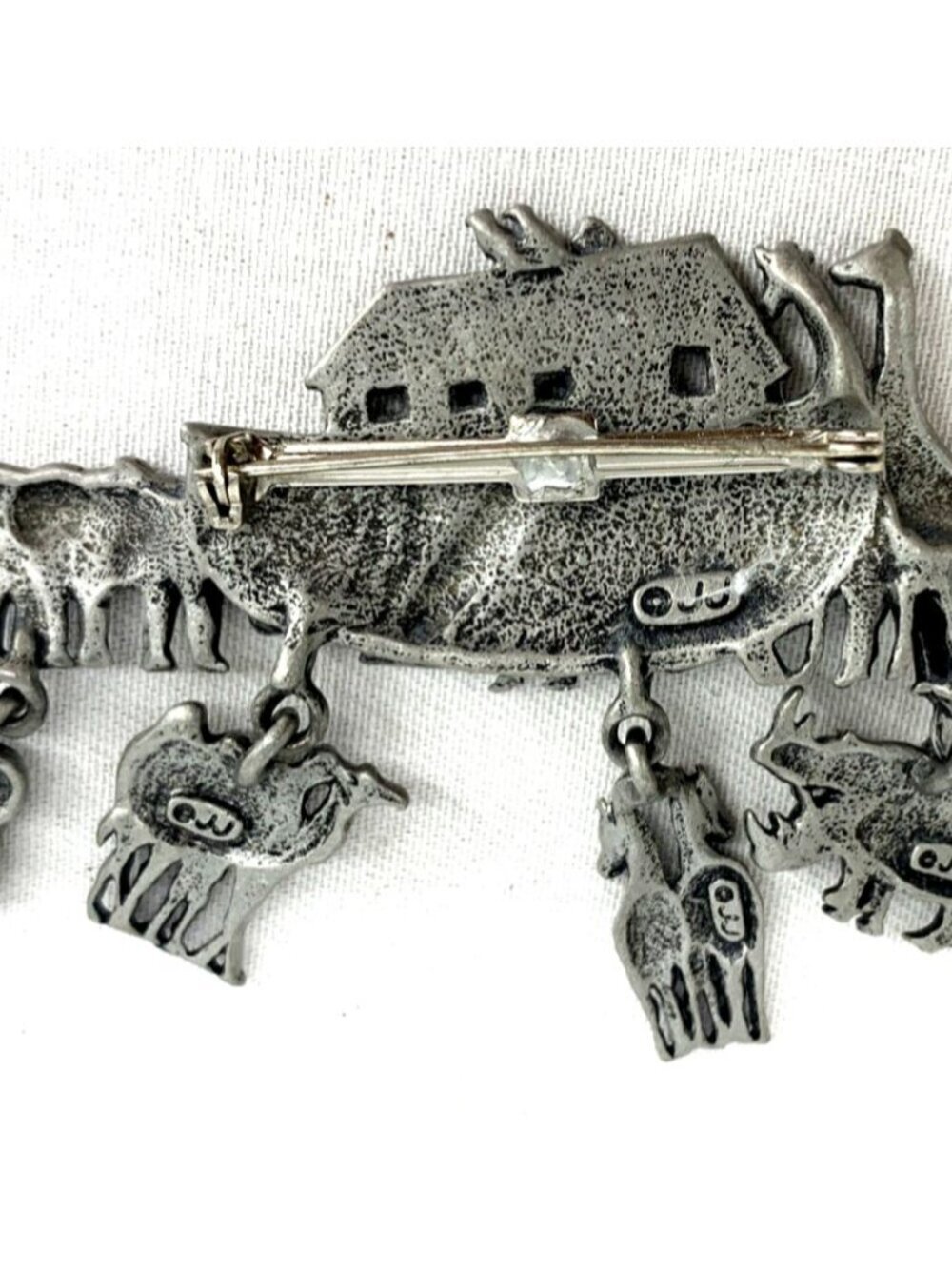JJ JONETTE Pewter Noah's Ark Dangling Animal Charms Brooch Lapel Pin 2.75" - Picture 5 of 6